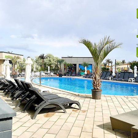 Evelyn'S Apartment Spa&Pool Beach Resort 마마이아 외부 사진